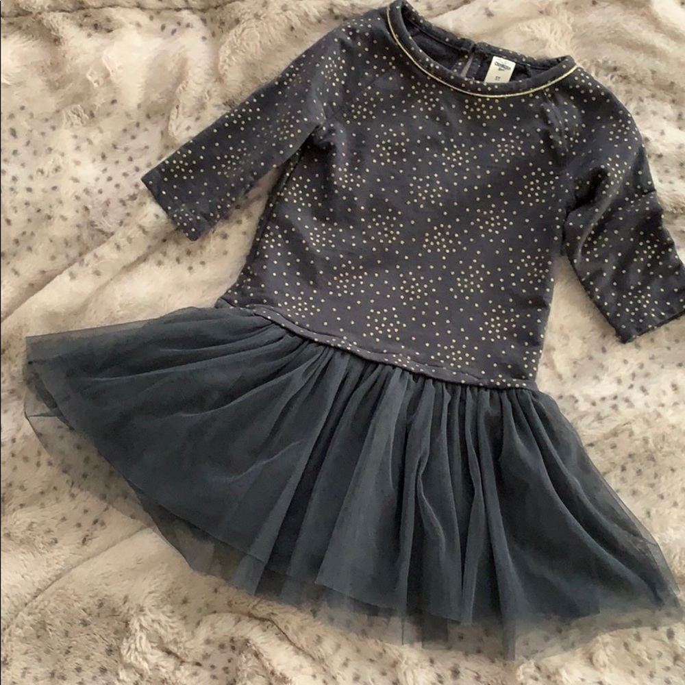 Girls’ 5T cute & comfy cotton tutu dress.